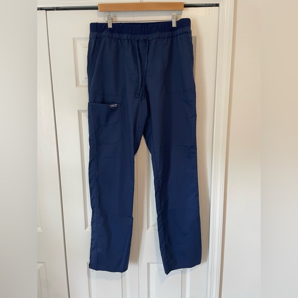 Cherokee Scrub Pants for Women Mid Rise Tapered Leg Drawstring Bottom - Picture 1 of 3